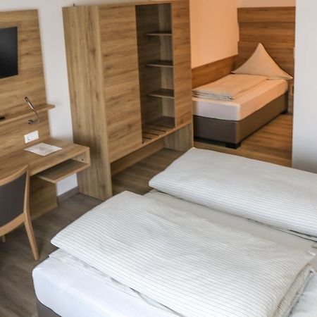Nattheim Hotel Adler מראה חיצוני תמונה