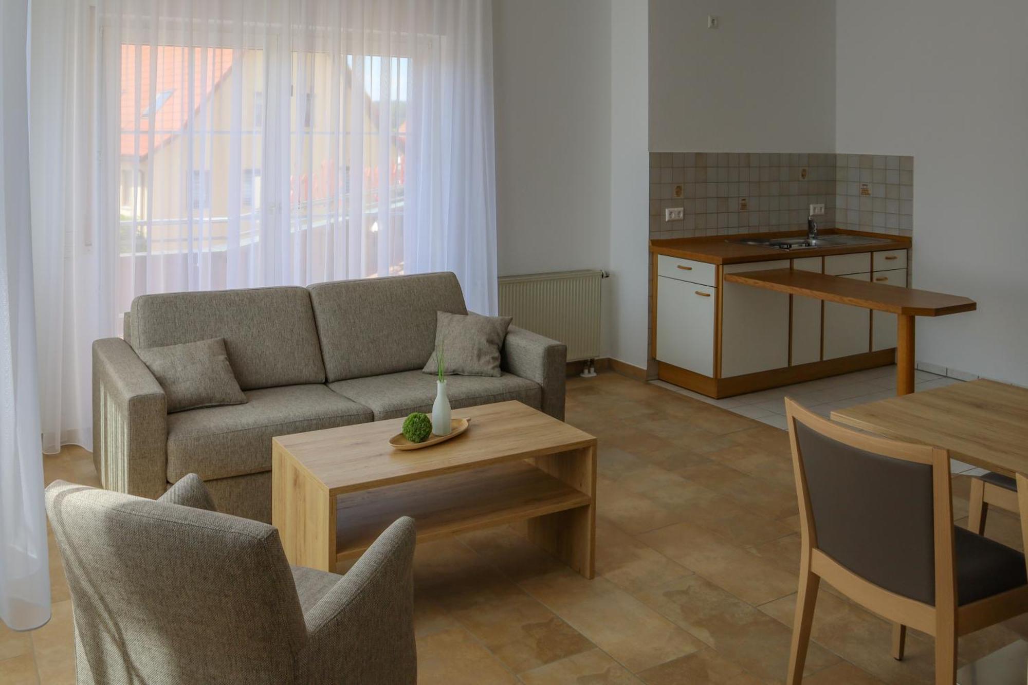 Nattheim Hotel Adler מראה חיצוני תמונה